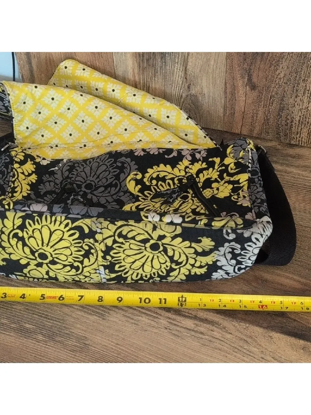 Vera Bradley Large Floral Crossbody Messenger Baroque Bag        M224